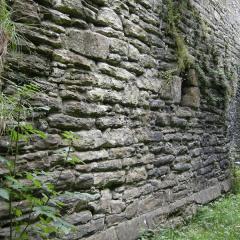Condition of stonework
